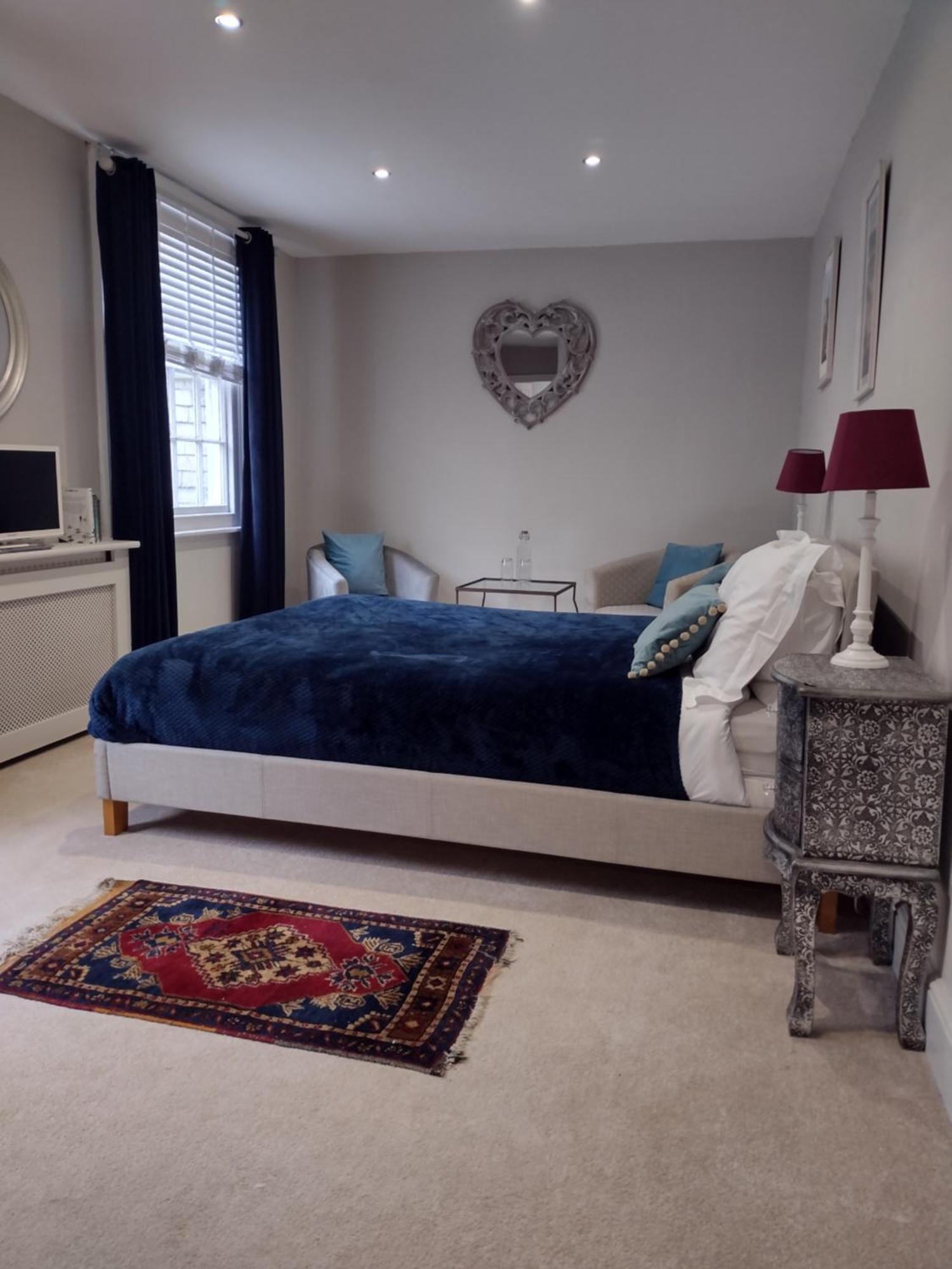 1 Courtyard Mews Apartment เพนแซนซ์ ภายนอก รูปภาพ